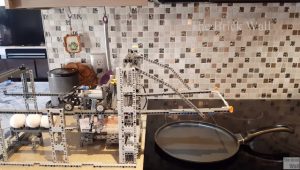 Lego Kahvaltı Makinesi Yumurta Yapıyor