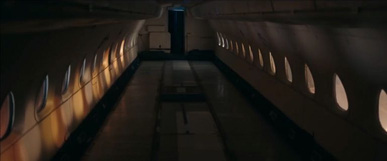 Türk Hava Yolları’nın Yeni Reklam Filminde ki Kıbrıs Barış Harekatı Uçağının Koltukları Neden Söküldü?