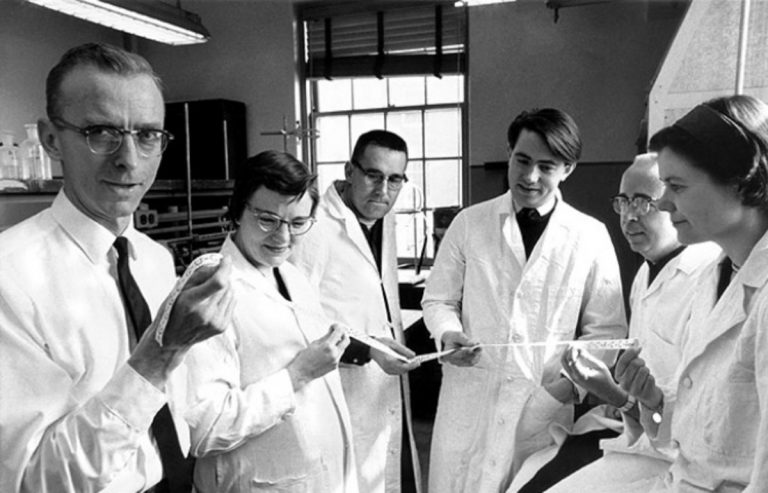 Günümüzde Yaşayan En Faydalı 10 Bilim Adamı