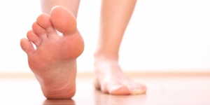 Ayaklarım Neden Yanıyor? Ayak Yanmasının Sebepleri?